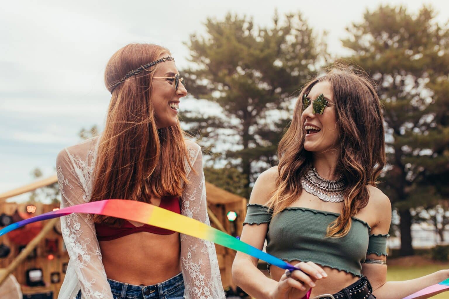 Top 20 Fun Things to Do While High With Your Pals - Old Pal